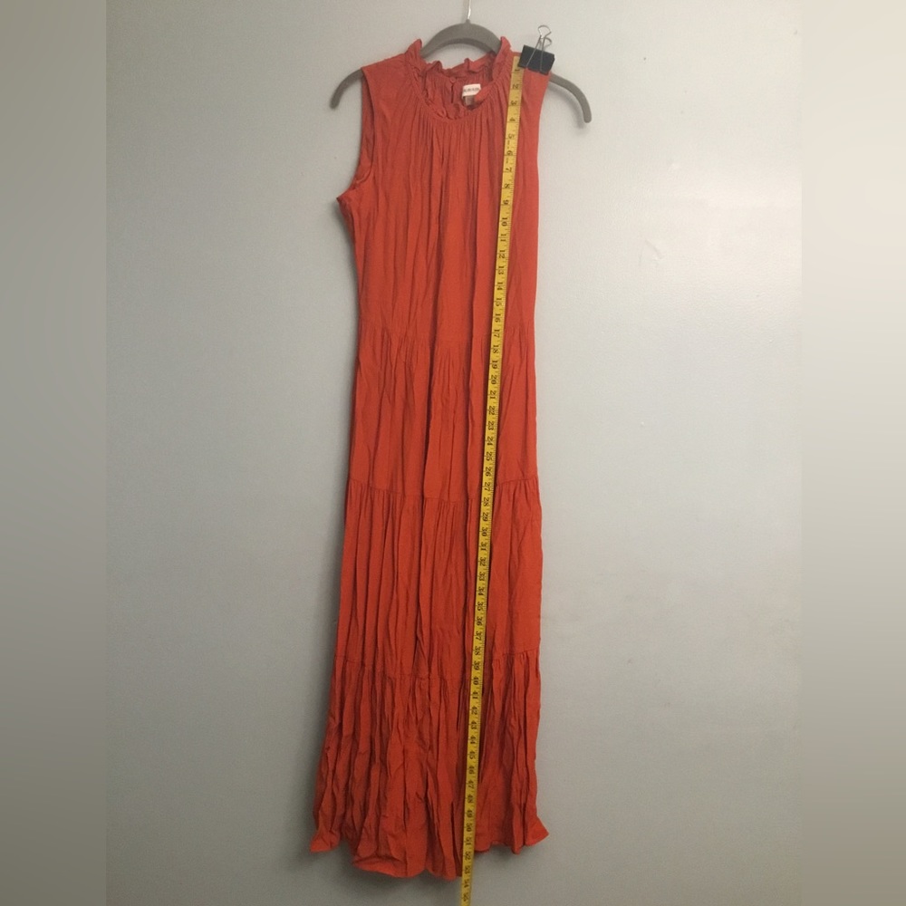 CALVIN KLEIN no sleeve dress